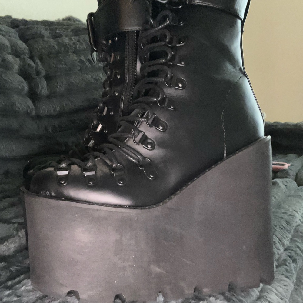 Dolls Kill Current Mood Traitor Boots